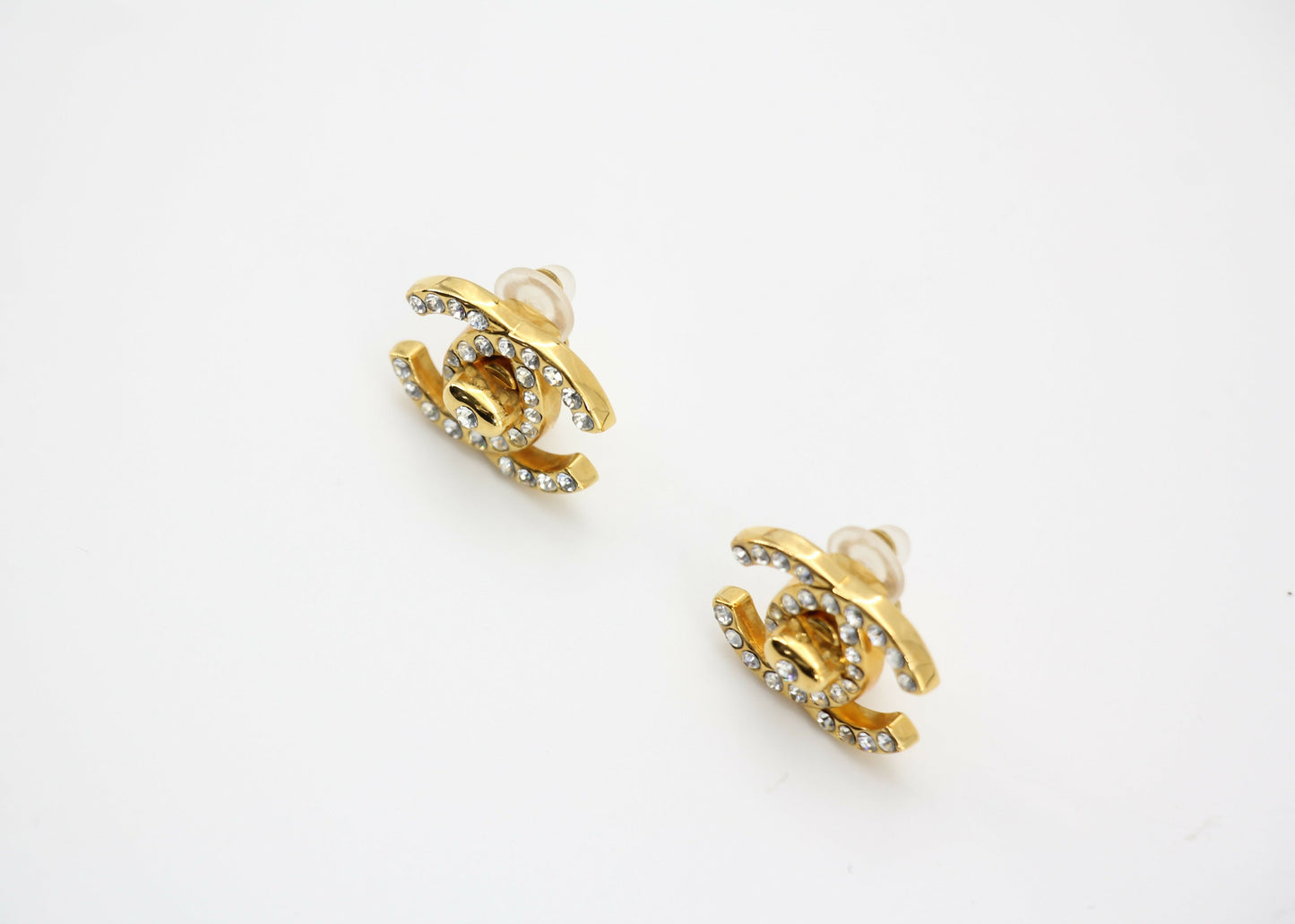 Chanel Vintage 96A Rhinestone & Gold-plated Backpack Buckle CC Clip-on Earrings