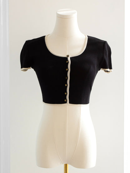 Iconic Chanel Vintage Spring 1995 Black White Ribbed CC 95P Cropped Cardigan